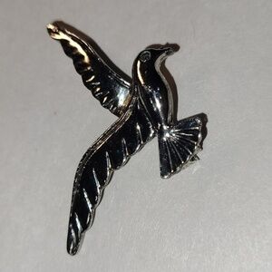 Women's Gerries Brooch Stamped